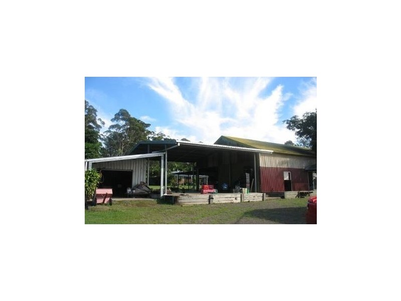 34 Thompson Rd, Beerwah QLD 4519
