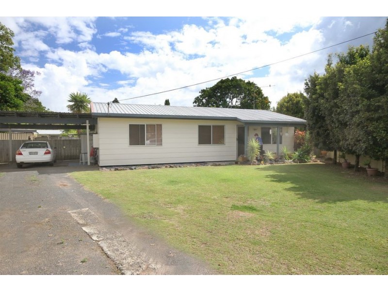 2 Sunland Court, Beerwah QLD 4519