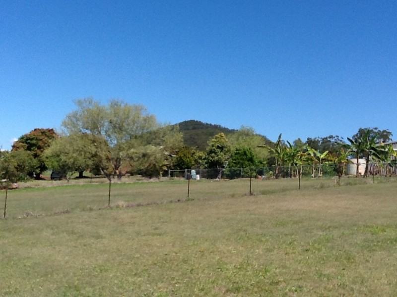 45 Mittelstadt Rd, Glass House Mountains QLD 4518