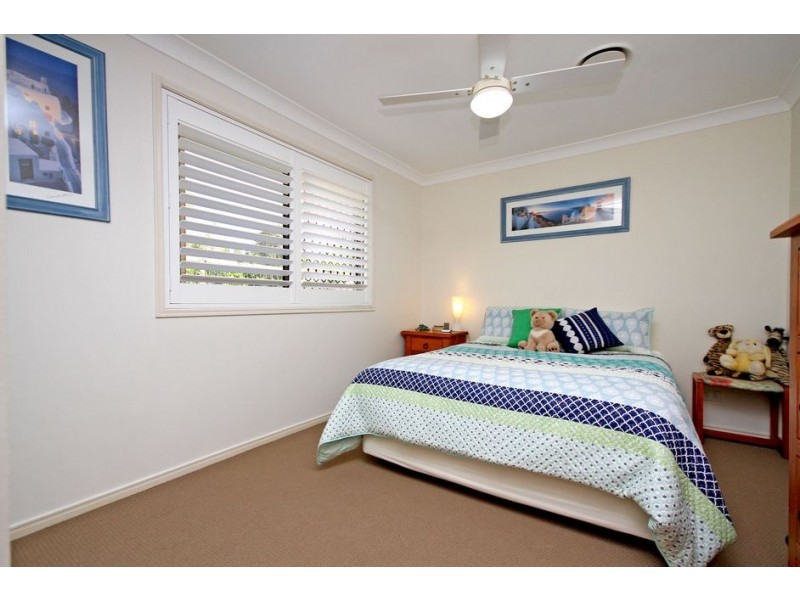 13 Peak View Place, Glass House Mountains QLD 4518