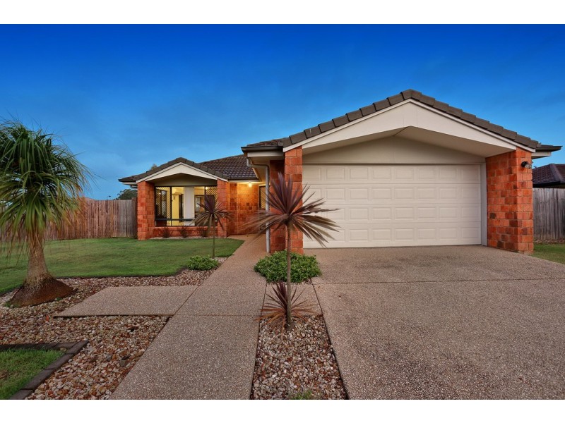 2 Sapphire Court, Beerwah QLD 4519