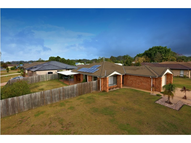2 Sapphire Court, Beerwah QLD 4519