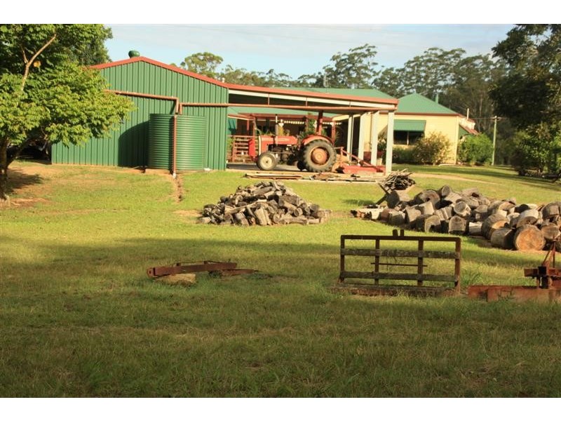 584 Macdonald Road, Peachester QLD 4519