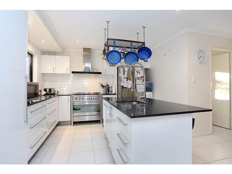 4 Forestdale Road, Landsborough QLD 4550