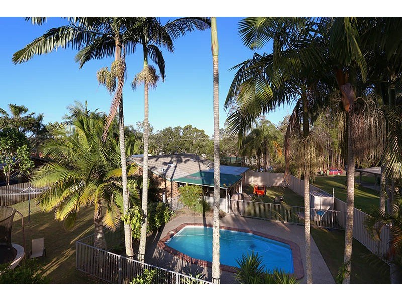4 Forestdale Road, Landsborough QLD 4550