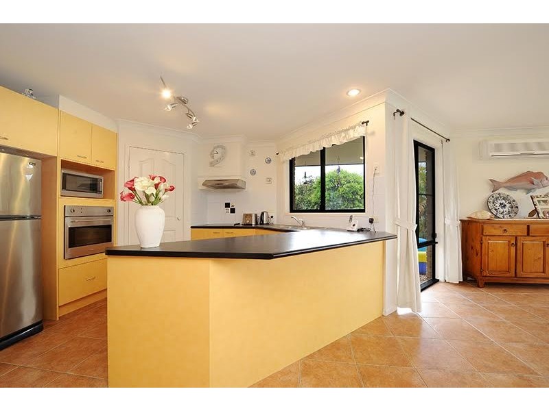 7 Wattlebird Place, Landsborough QLD 4550