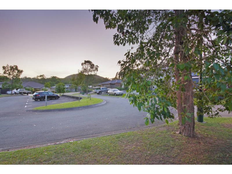 6 Emma Place, Beerwah QLD 4519