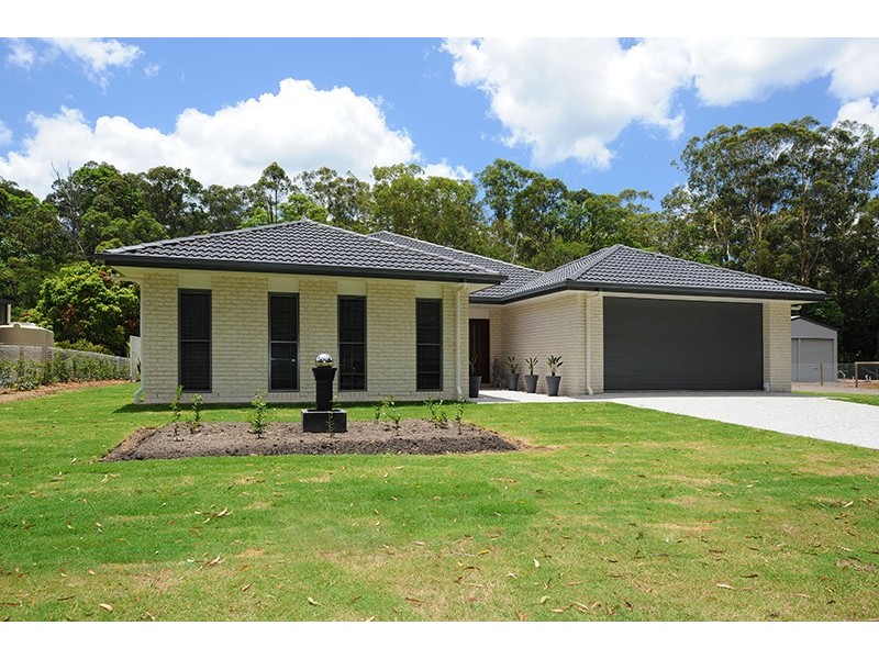 239 Lindeman Road, Beerwah QLD 4519