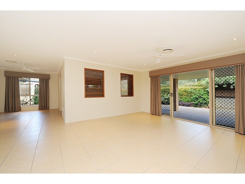 7 Layt Court, Landsborough QLD 4550