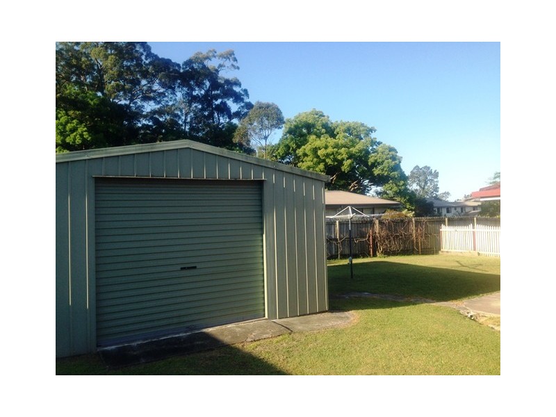 14 Laurel Street, Beerwah QLD 4519