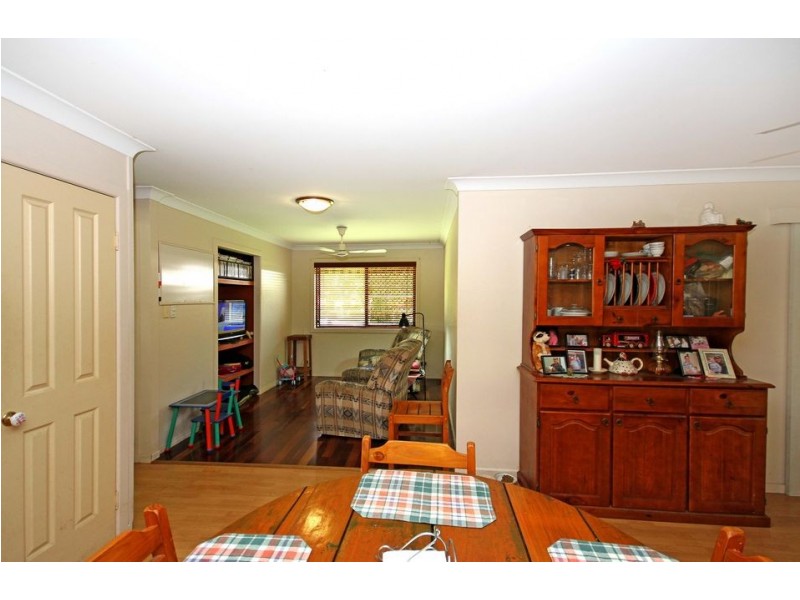 27 Cabrera Crescent, Beerwah QLD 4519