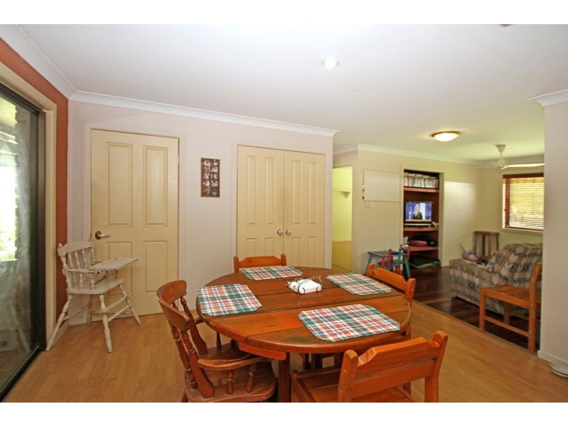 27 Cabrera Crescent, Beerwah QLD 4519