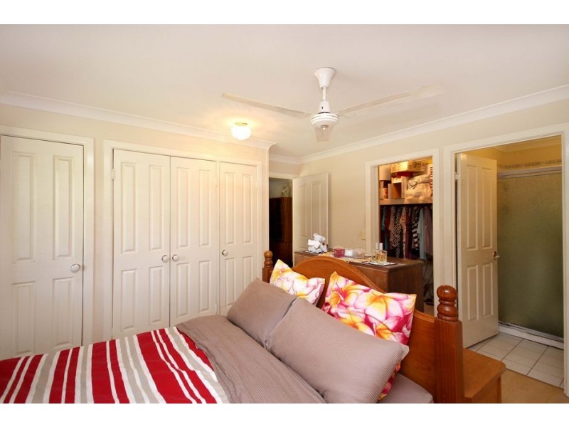 27 Cabrera Crescent, Beerwah QLD 4519