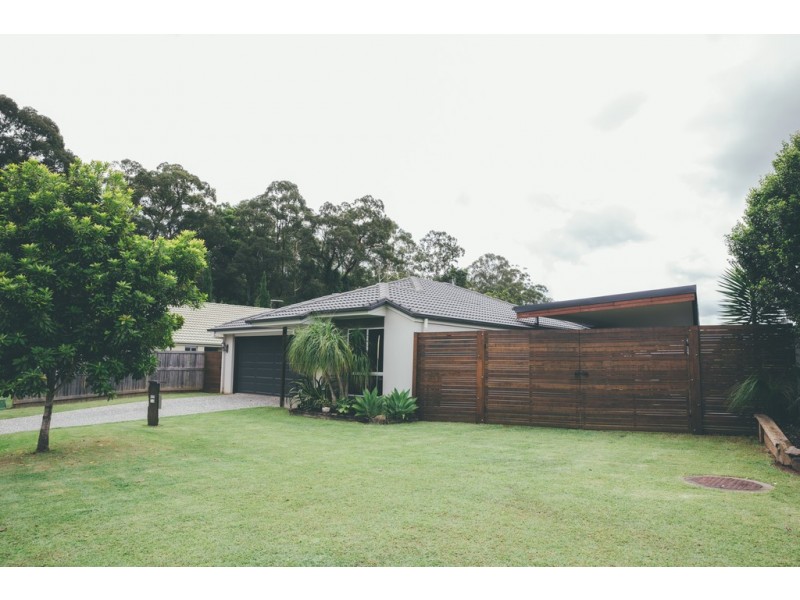 20 Red Ash Court, Beerwah QLD 4519