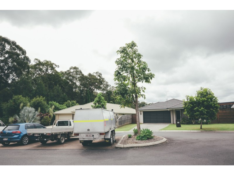 20 Red Ash Court, Beerwah QLD 4519