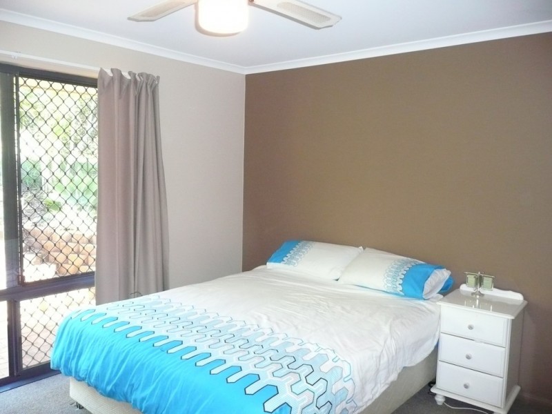 14 Macamia Grove, Glass House Mountains QLD 4518