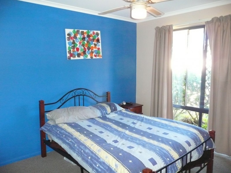 14 Macamia Grove, Glass House Mountains QLD 4518