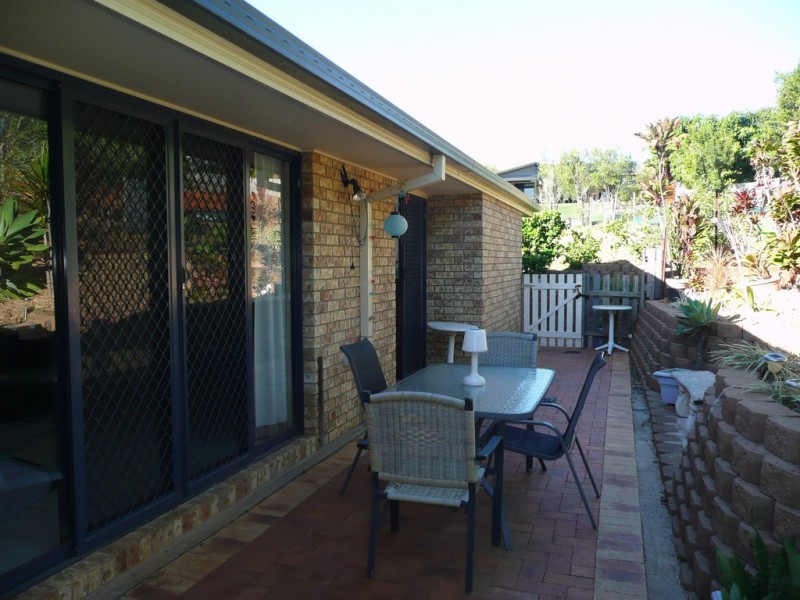 14 Macamia Grove, Glass House Mountains QLD 4518