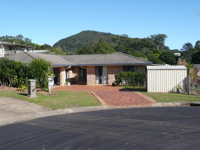 14 Macamia Grove, Glass House Mountains QLD 4518