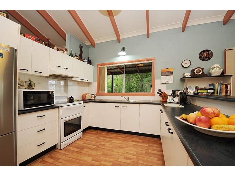 48 Julian Street, Peachester QLD 4519