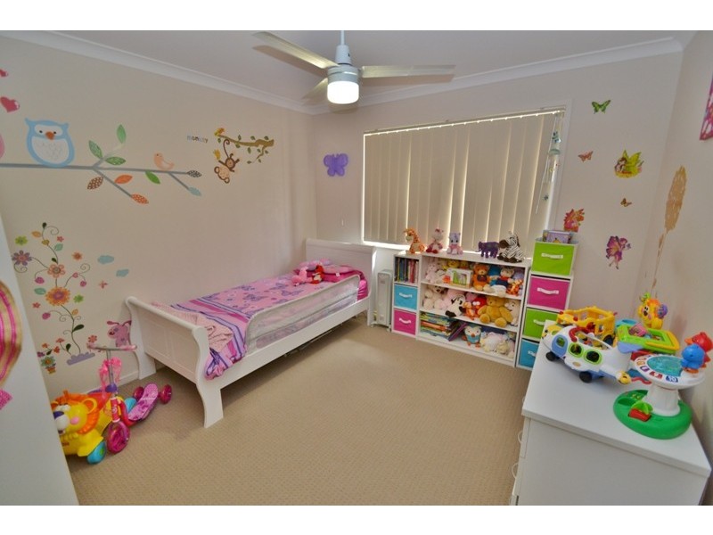 8 Silver Rock Court, Glass House Mountains QLD 4518