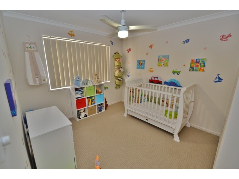 8 Silver Rock Court, Glass House Mountains QLD 4518