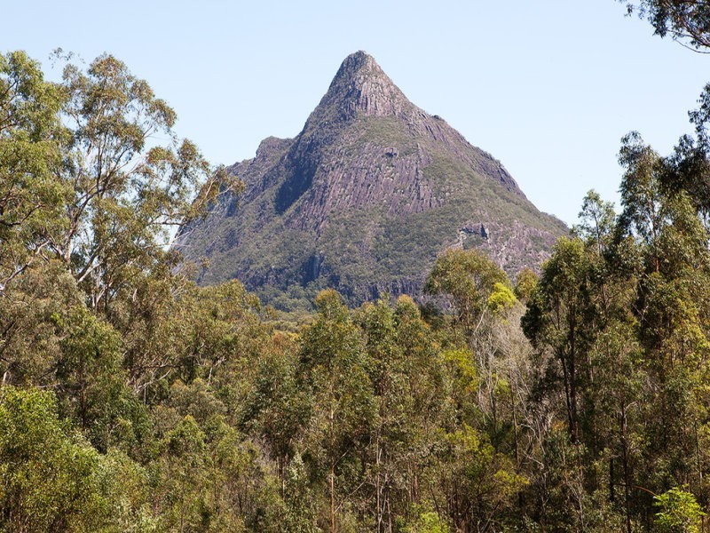 8 Silver Rock Court, Glass House Mountains QLD 4518
