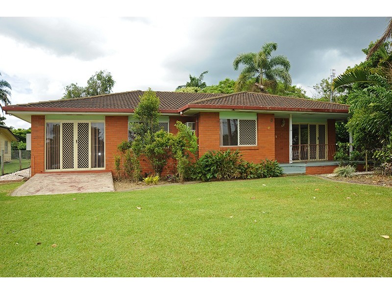 75 Beerwah Parade, Beerwah QLD 4519