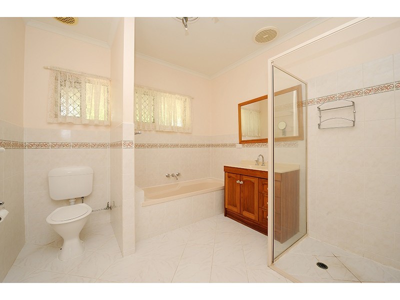 75 Beerwah Parade, Beerwah QLD 4519