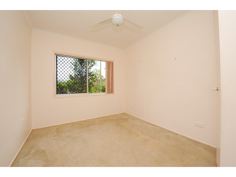 75 Beerwah Parade, Beerwah QLD 4519