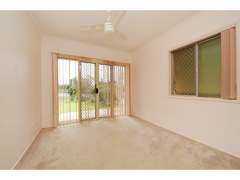 75 Beerwah Parade, Beerwah QLD 4519