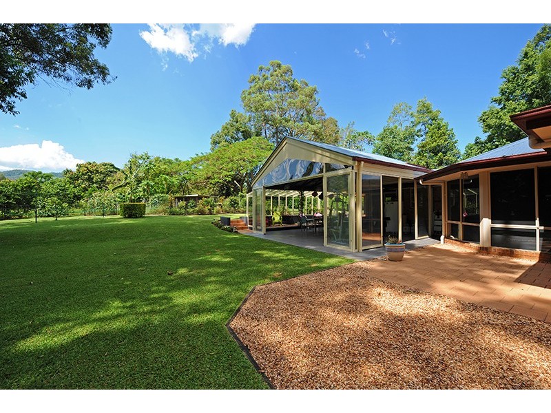 10 Nottingham Court, Beerwah QLD 4519