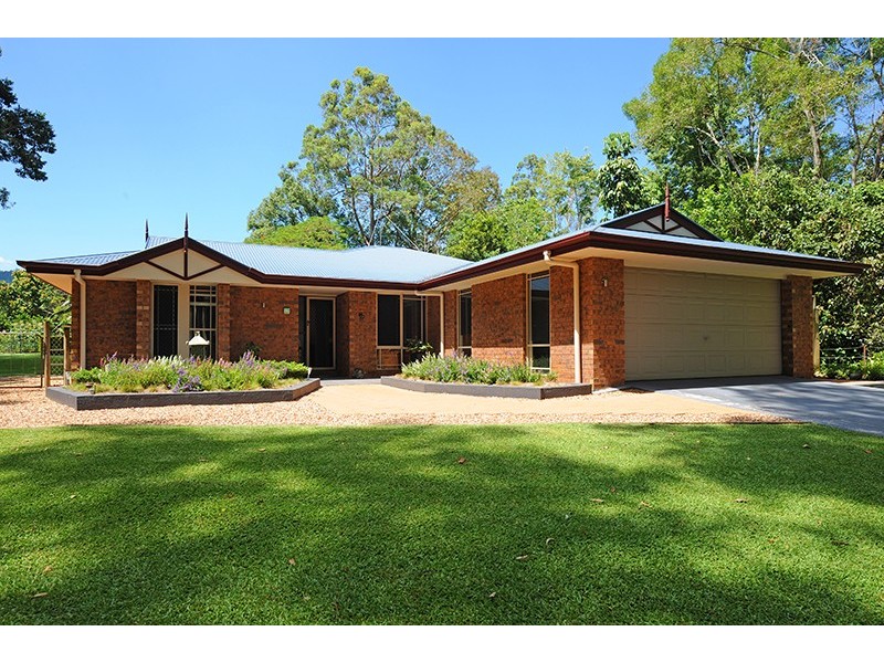 10 Nottingham Court, Beerwah QLD 4519