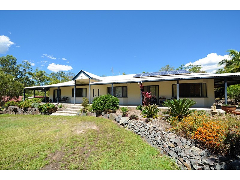 2010 Old Gympie Rd, Glass House Mountains QLD 4518