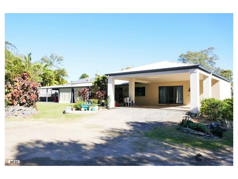 2010 Old Gympie Rd, Glass House Mountains QLD 4518