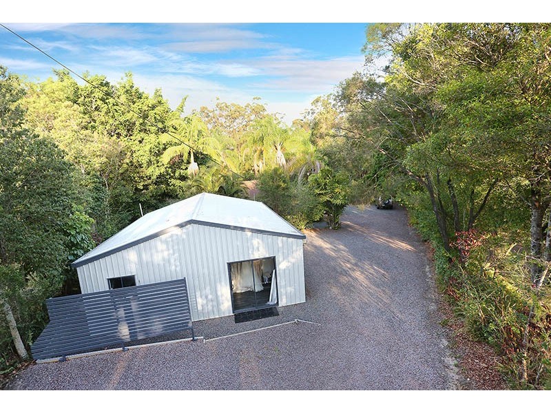 24 Strawberry Road, Beerwah QLD 4519