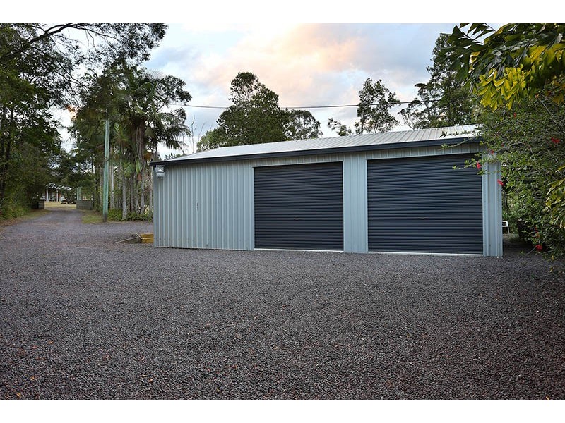 24 Strawberry Road, Beerwah QLD 4519