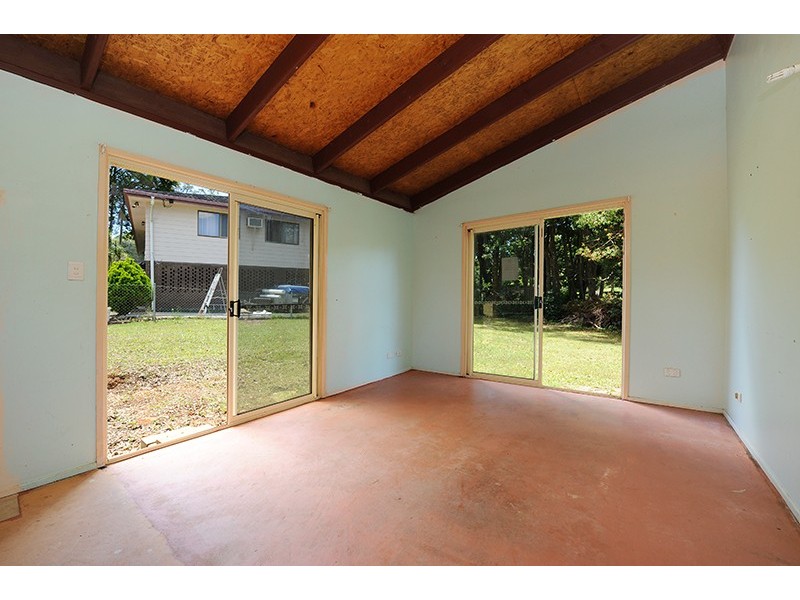 11 Acacia Ave, Beerburrum QLD 4517