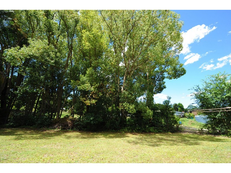 11 Acacia Ave, Beerburrum QLD 4517