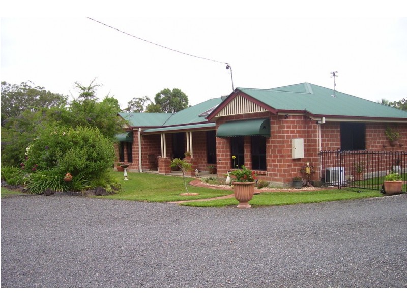 3332 Old Gympie Rd, Landsborough QLD 4550