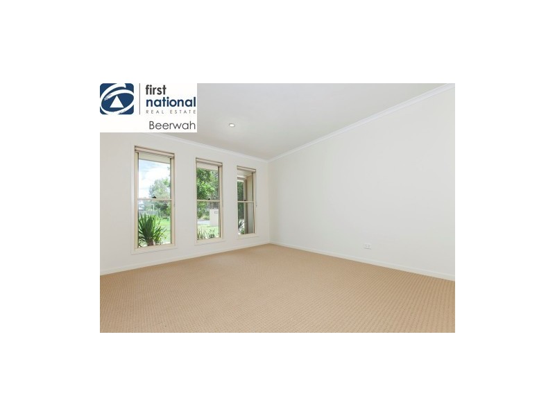 39 Monarch Place, Beerwah QLD 4519