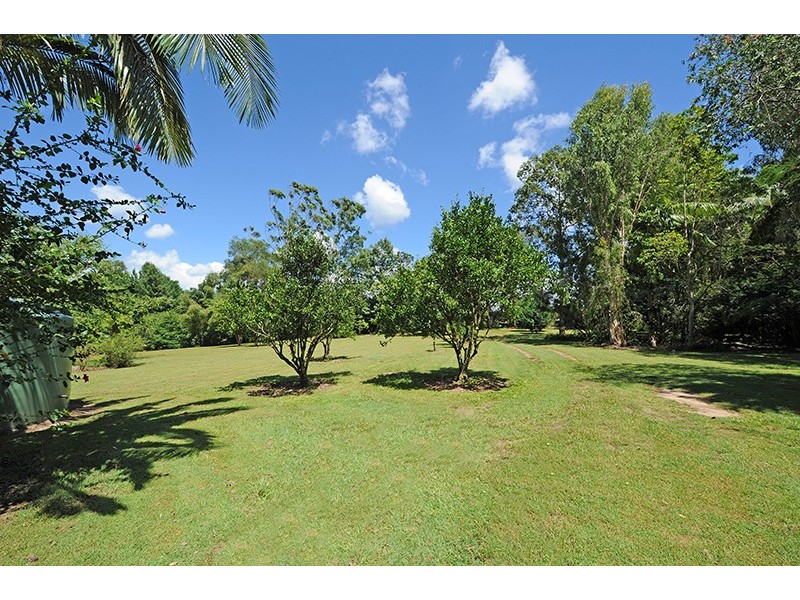 70 Baker Finch Avenue, Peachester QLD 4519