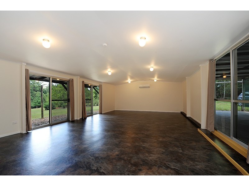 70 Baker Finch Avenue, Peachester QLD 4519