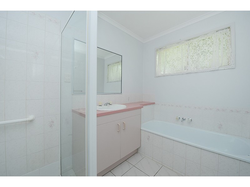 8A Cribb Street, Landsborough QLD 4550