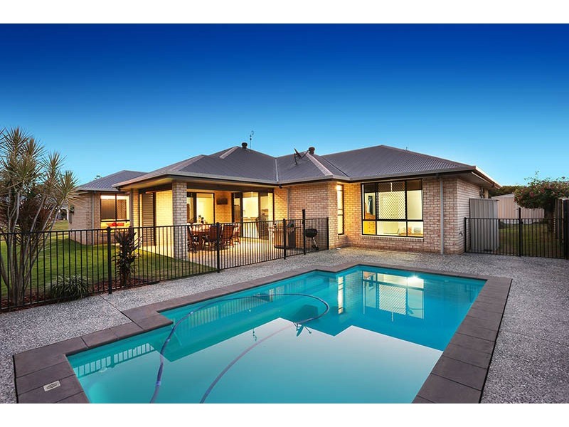 45 Endeavour Bark Drive, Glass House Mountains QLD 4518