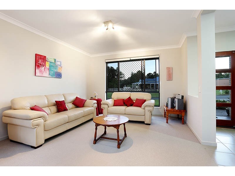 45 Endeavour Bark Drive, Glass House Mountains QLD 4518