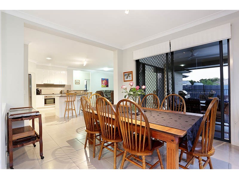 45 Endeavour Bark Drive, Glass House Mountains QLD 4518