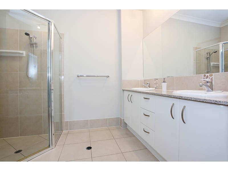 45 Endeavour Bark Drive, Glass House Mountains QLD 4518