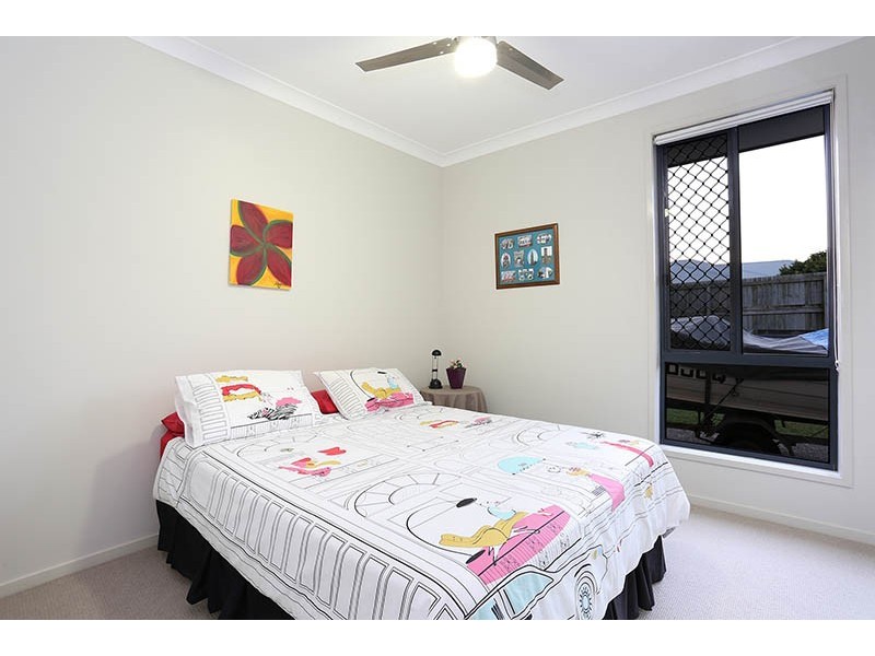 45 Endeavour Bark Drive, Glass House Mountains QLD 4518