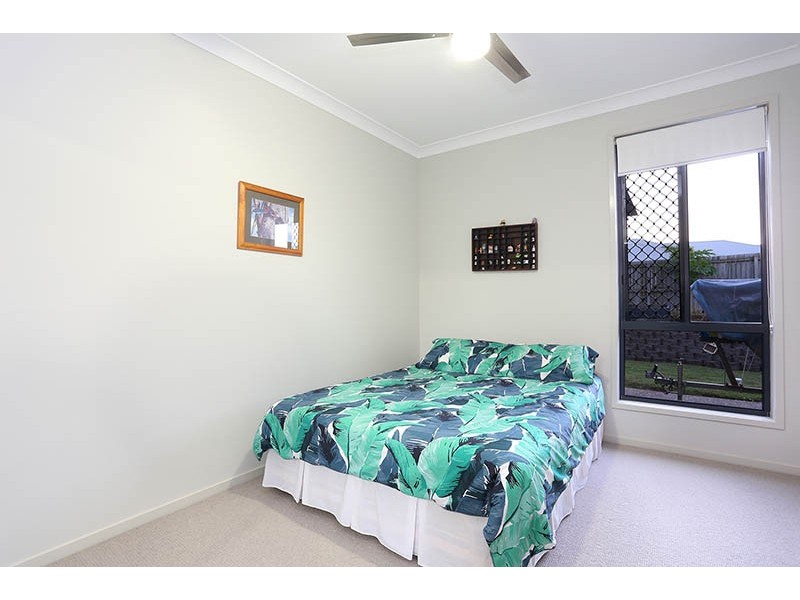 45 Endeavour Bark Drive, Glass House Mountains QLD 4518